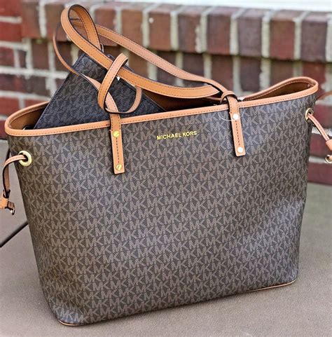 Michael Kors bag